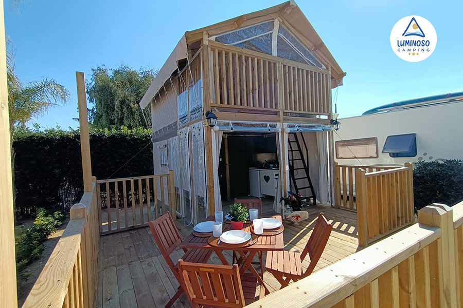 camping-luminoso-enjoybarocco-Air_lodge_family_1