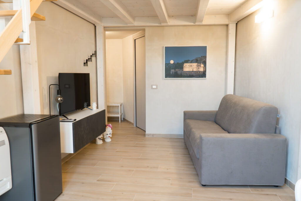 DSC03344-Enhanced-NR