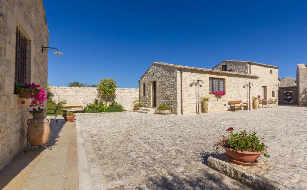 esterni-borgo-monachella-21